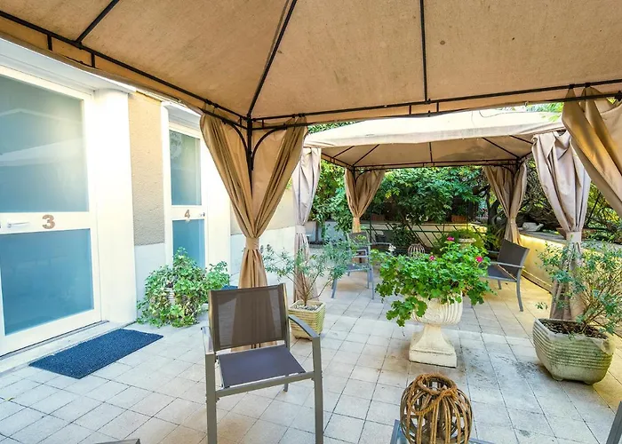 Casa de hóspedes Garden House - Luxury - Self Check-in Only Roma