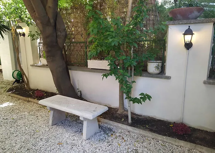 Garden House - Luxury - Self Check-in Only Casa de hóspedes Roma
